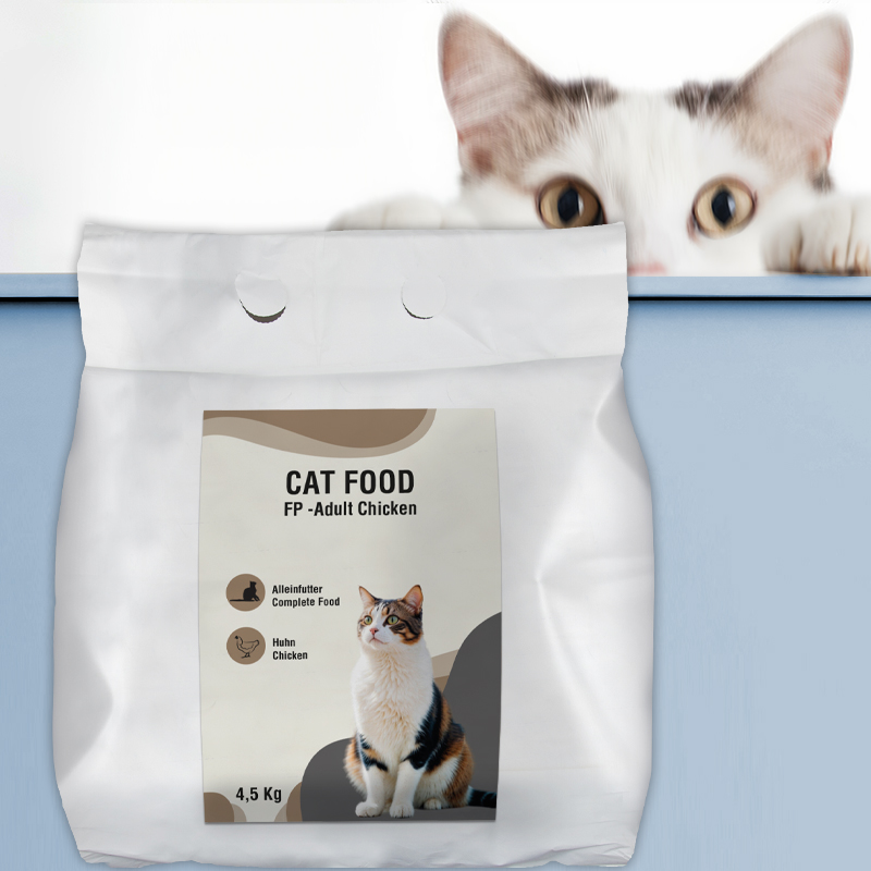 ProduktbildTest Futter 4,5 kg mit Katze 3 ProduktbildTest Futter 4,5 kg mit Katze 3